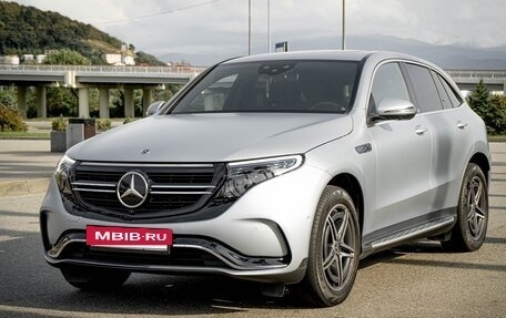 Mercedes-Benz EQC, 2021 год, 4 590 000 рублей, 2 фотография