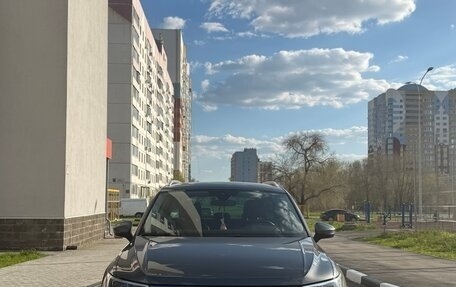 Volkswagen Tiguan II, 2021 год, 2 850 000 рублей, 4 фотография