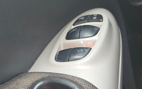 Nissan Juke II, 2012 год, 950 000 рублей, 19 фотография