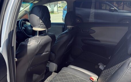 Toyota Wish II, 2011 год, 1 000 000 рублей, 8 фотография
