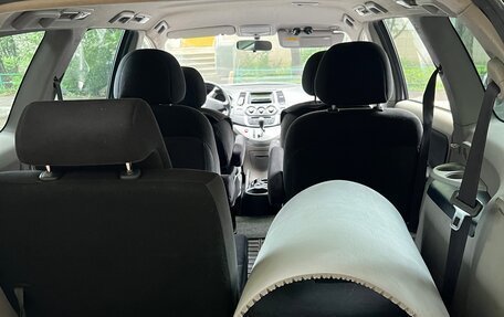 Mitsubishi Grandis, 2008 год, 650 000 рублей, 7 фотография