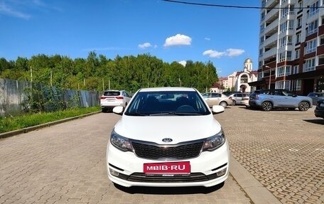 KIA Rio III рестайлинг, 2016 год, 1 075 000 рублей, 2 фотография