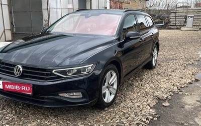Volkswagen Passat B8 рестайлинг, 2019 год, 3 200 000 рублей, 1 фотография