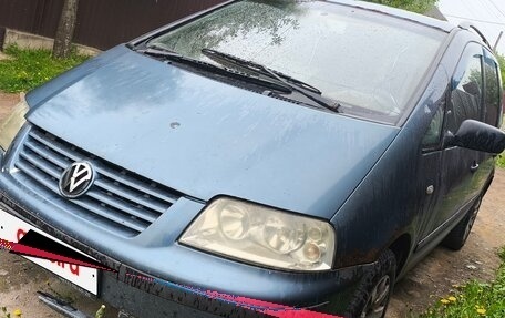 Volkswagen Sharan I рестайлинг, 2001 год, 290 000 рублей, 1 фотография