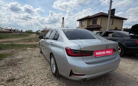 BMW 3 серия, 2019 год, 2 700 000 рублей, 2 фотография
