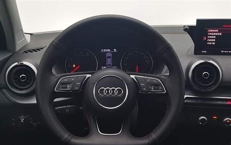 Audi Q2 I, 2023 год, 1 850 000 рублей, 7 фотография