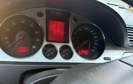 Volkswagen Passat B6, 2007 год, 640 000 рублей, 5 фотография