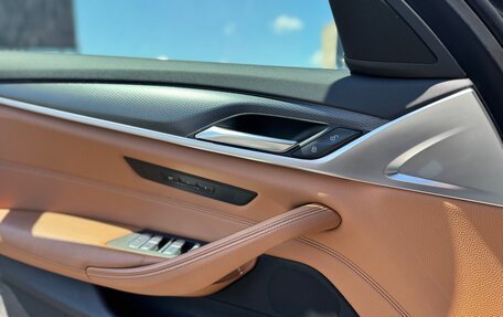 BMW 5 серия, 2021 год, 4 900 000 рублей, 14 фотография