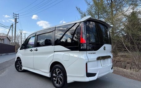 Honda Stepwgn IV, 2021 год, 1 970 000 рублей, 10 фотография