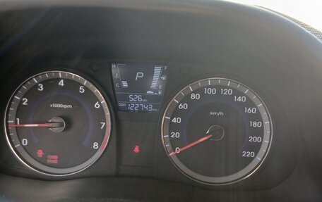 Hyundai Solaris II рестайлинг, 2011 год, 950 000 рублей, 5 фотография