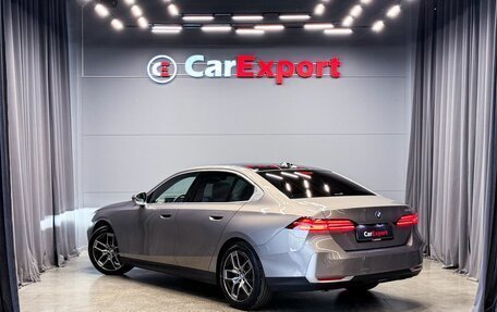 BMW 5 серия, 2024 год, 6 300 000 рублей, 5 фотография