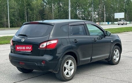 Nissan Qashqai, 2010 год, 780 000 рублей, 2 фотография