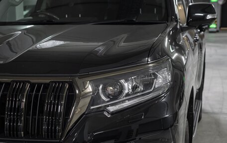 Toyota Land Cruiser Prado 150 рестайлинг 2, 2019 год, 5 050 000 рублей, 7 фотография