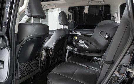 Toyota Land Cruiser Prado 150 рестайлинг 2, 2019 год, 5 050 000 рублей, 17 фотография
