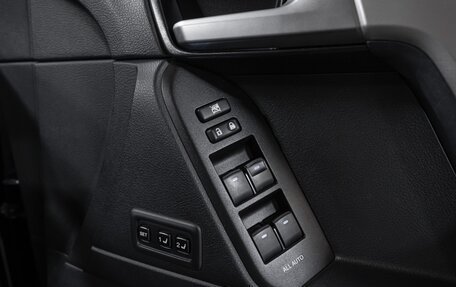 Toyota Land Cruiser Prado 150 рестайлинг 2, 2019 год, 5 050 000 рублей, 23 фотография