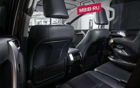 Toyota Land Cruiser Prado 150 рестайлинг 2, 2019 год, 5 050 000 рублей, 27 фотография