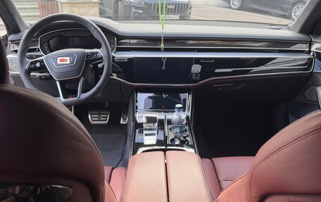 Audi S8, 2024 год, 14 490 000 рублей, 10 фотография