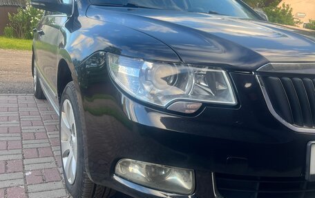 Skoda Superb III рестайлинг, 2010 год, 750 000 рублей, 2 фотография