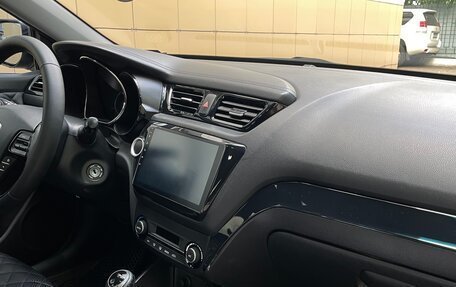 KIA Rio III рестайлинг, 2015 год, 950 000 рублей, 10 фотография