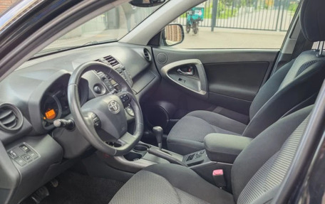 Toyota RAV4, 2011 год, 1 199 999 рублей, 13 фотография