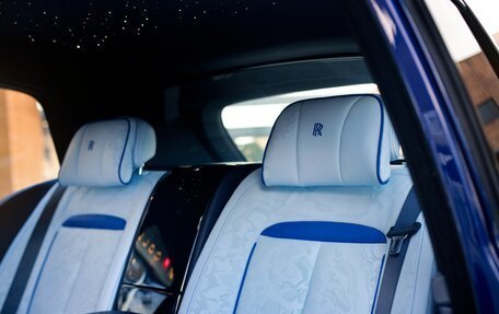 Rolls-Royce Cullinan, 2024 год, 64 000 000 рублей, 22 фотография