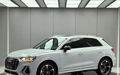 Audi Q3, 2022 год, 2 100 000 рублей, 1 фотография
