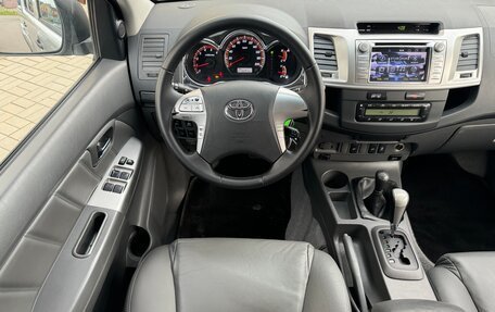 Toyota Hilux VII, 2012 год, 1 990 000 рублей, 20 фотография
