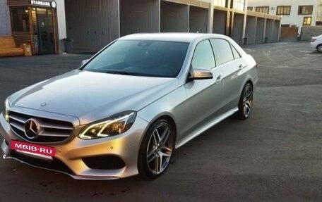 Mercedes-Benz E-Класс, 2014 год, 2 390 000 рублей, 3 фотография