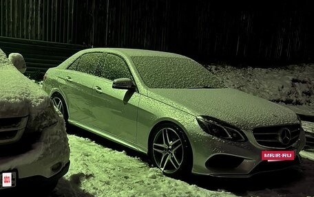 Mercedes-Benz E-Класс, 2014 год, 2 390 000 рублей, 7 фотография