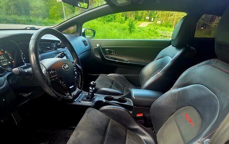 KIA cee'd GT II, 2015 год, 1 180 000 рублей, 11 фотография