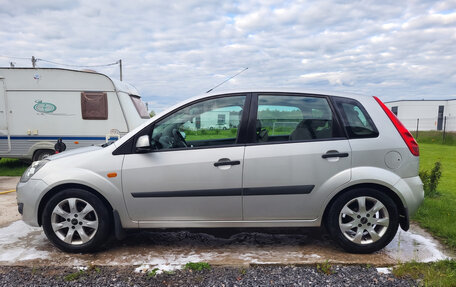 Ford Fiesta, 2006 год, 440 000 рублей, 3 фотография