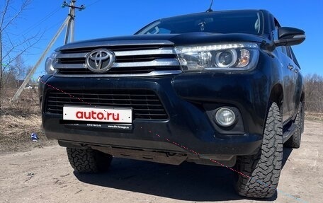 Toyota Hilux VIII, 2017 год, 3 370 000 рублей, 4 фотография