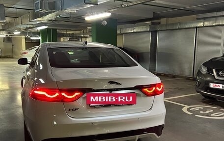 Jaguar XF II, 2021 год, 4 300 000 рублей, 5 фотография