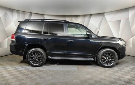 Toyota Land Cruiser 200, 2016 год, 5 150 000 рублей, 6 фотография