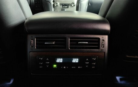 Toyota Land Cruiser 200, 2016 год, 5 150 000 рублей, 25 фотография