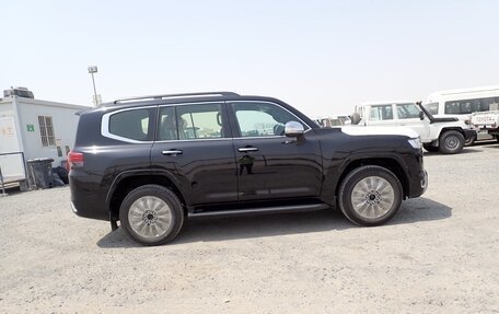 Toyota Land Cruiser, 2025 год, 14 800 000 рублей, 4 фотография