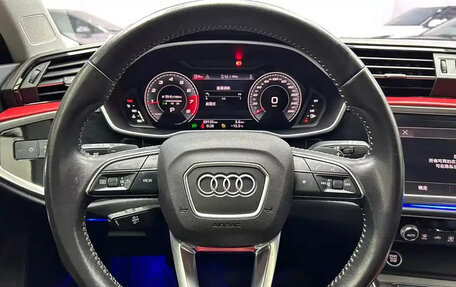 Audi Q3, 2022 год, 2 100 000 рублей, 11 фотография