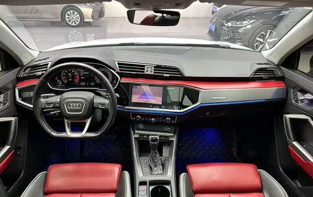 Audi Q3, 2022 год, 2 100 000 рублей, 12 фотография