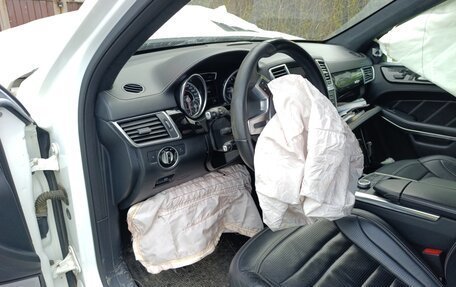Mercedes-Benz GL-Класс AMG, 2013 год, 1 800 000 рублей, 10 фотография