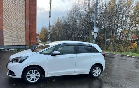 Honda Fit, 2022 год, 1 100 000 рублей, 5 фотография