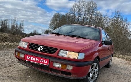 Volkswagen Passat B4, 1995 год, 245 000 рублей, 1 фотография