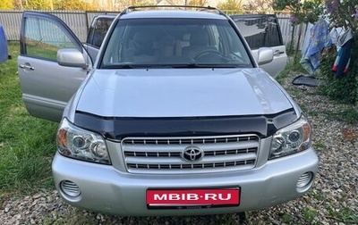 Toyota Highlander III, 2003 год, 1 100 000 рублей, 1 фотография