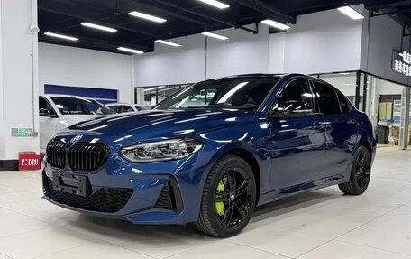 BMW 1 серия, 2021 год, 1 725 000 рублей, 1 фотография