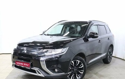 Mitsubishi Outlander III рестайлинг 3, 2022 год, 2 599 000 рублей, 1 фотография