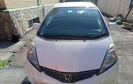 Honda Fit III, 2012 год, 680 000 рублей, 1 фотография