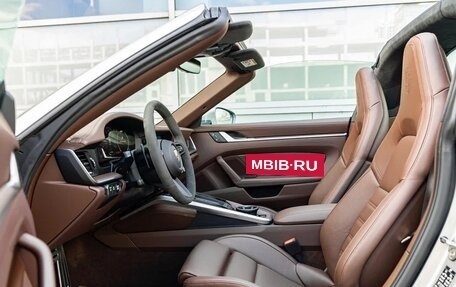 Porsche 911, 2025 год, 29 490 000 рублей, 16 фотография