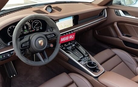 Porsche 911, 2025 год, 29 490 000 рублей, 17 фотография