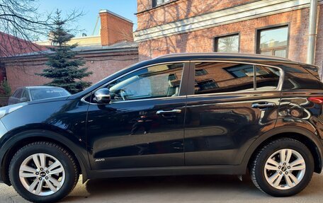 KIA Sportage IV рестайлинг, 2017 год, 1 700 000 рублей, 4 фотография