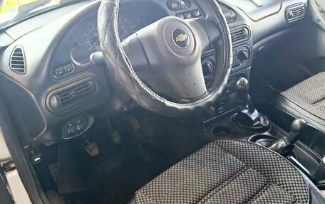 Chevrolet Niva I рестайлинг, 2011 год, 550 000 рублей, 3 фотография