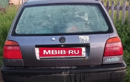 Volkswagen Golf III, 1993 год, 145 000 рублей, 3 фотография